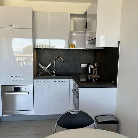 Апартаменты Appt Climatise Port Camargue Pc020-238 Ле-Гро-дю-Руа